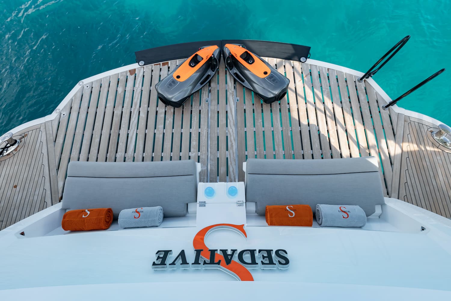 Sunseeker 116 Lounge and Decks - Sedative Yacht Charter